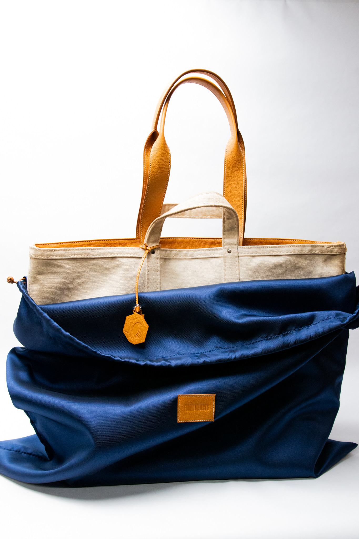 Bell Bag Contrast Camel